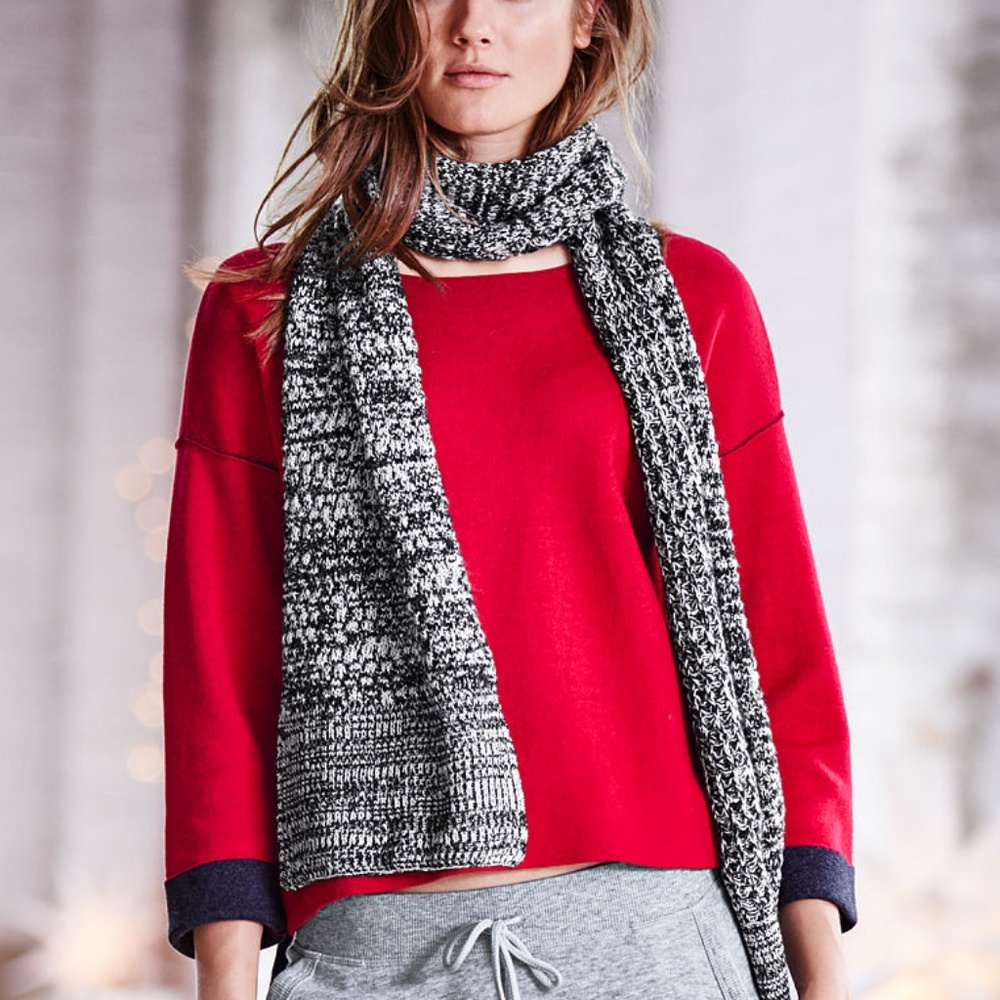 Victoria's Secret Marled Knit Scarf NIP